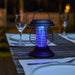Lanterna Eliminadora de Mosquitos com painel solar Casa e Decoração elefanteonline.com.br 